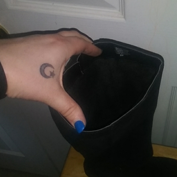 Womens black suede boots - Picture 7 of 8